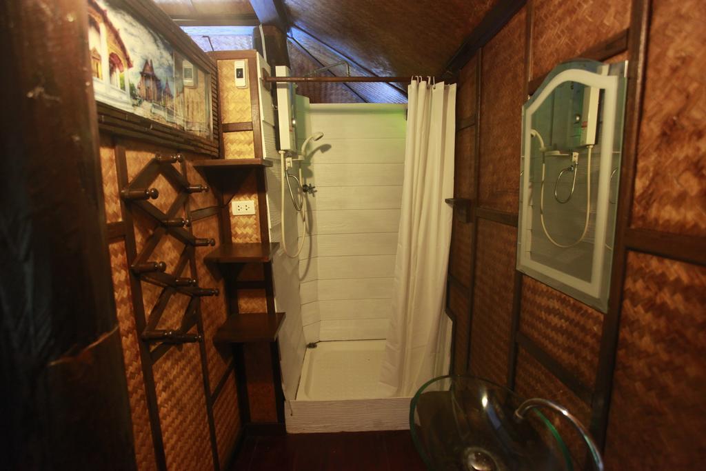 Banyen Villa San Sai Ruang foto