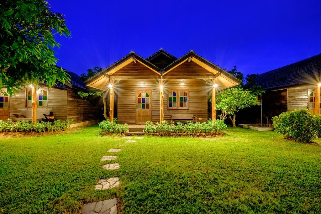 Banyen Villa San Sai Ruang foto